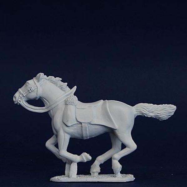 Front Rank Miniatures: 40HR8 Galloping, Legs Gathered In (For British Light Dragoon Officers) (