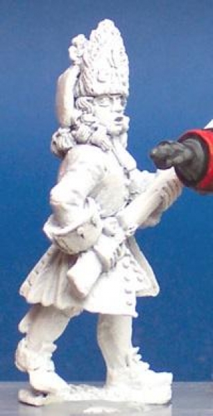 Front Rank Miniatures: AS12 Grenadier Officer Advancing With Musket (6 figures)