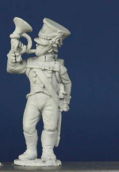Front Rank Miniatures: WN81 Wurttemberg Jager 1812 Onwards - Hornist Standing Playing (6 figures)