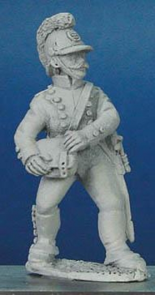 Front Rank Miniatures: WNA5 Wurttemberg Foot Artillery Crewman Pre 1811 - Gunner With Charge Bag (6 
