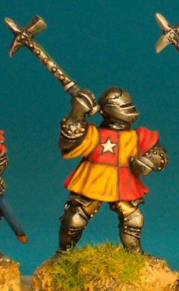 Front Rank Miniatures: WR70 Dismounted Man At Arms War Hammer Raised - Tabard And Armet (6 figures)