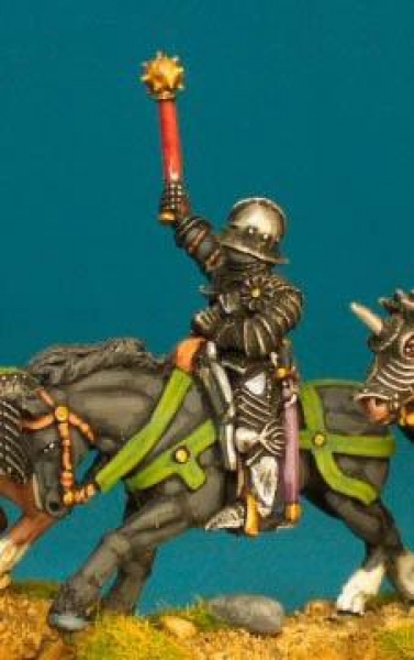 Front Rank Miniatures: WRC8 Mounted Man At Arms - Weapon Raised - German Armour, Deep Sallet With Mo