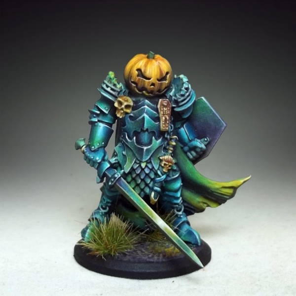 Special Edition Figures: Halloween Knight