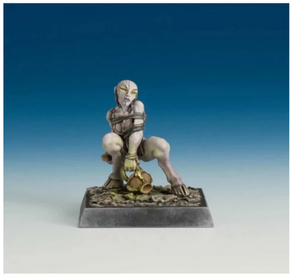 Reaper Miniatures: Female Chaos Cultist