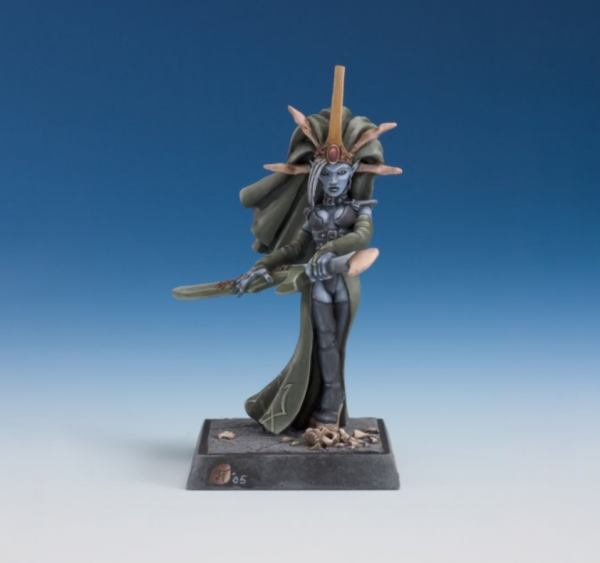 Reaper Miniatures: Dark Elf Priestess